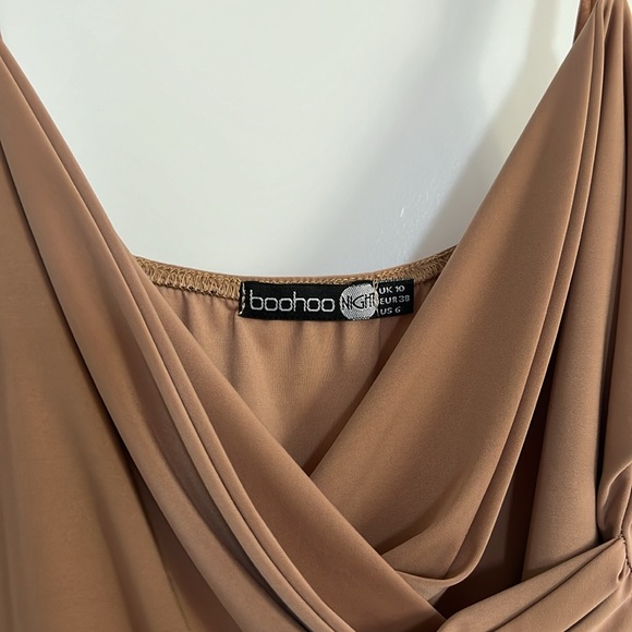 Boohoo dress - Picture 3 of 5